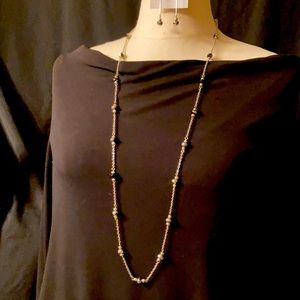 Silver Tone Necklace & Earring Set